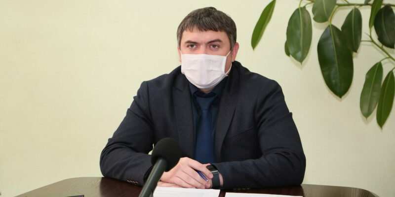 Виталий Иванов: мы должны привить от COVID-19 не менее 60 процентов Виталий Иванов: мы должны привить от COVID-19 не менее 60 процентов