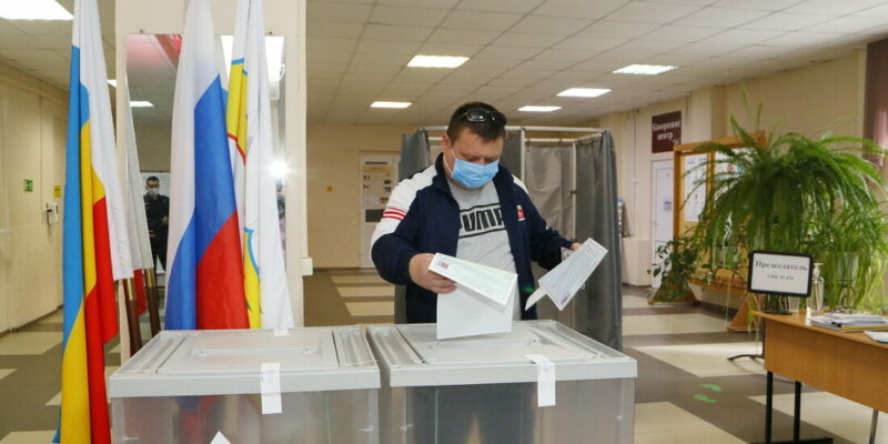 Выборы в Волгодонске состоялись. В округе победили «Единая Россия» и Виктор Дерябкин